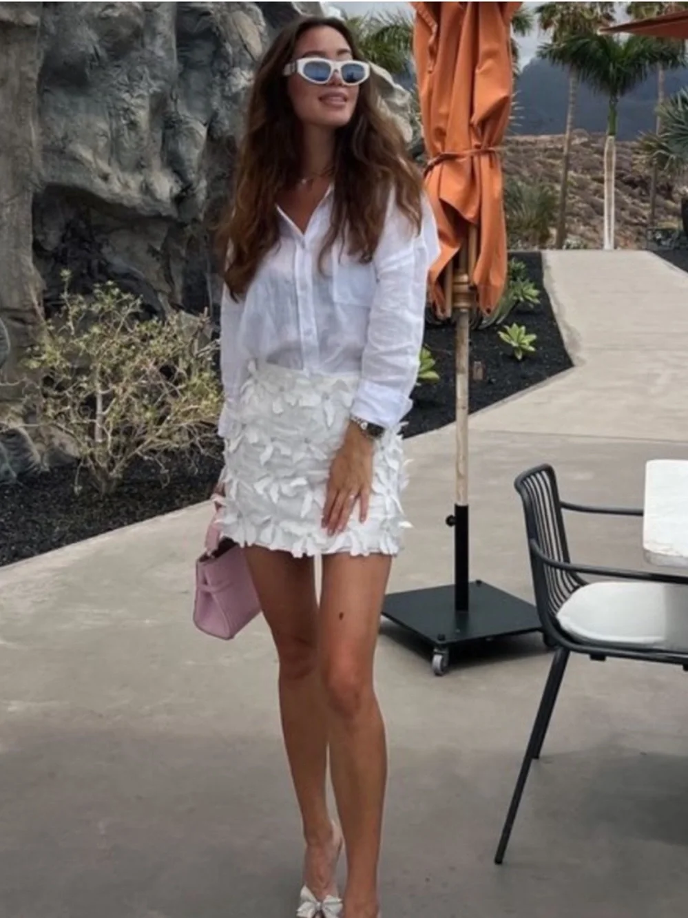 Zara 3D Floral Applique Soft White Beaded Embroidered Mini Skirt Blogger Fav - Picture 3 of 16